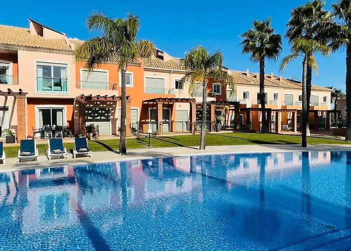 Santa Maria C - Shared Pool - 8 Guests - Albufeira 度假居 *